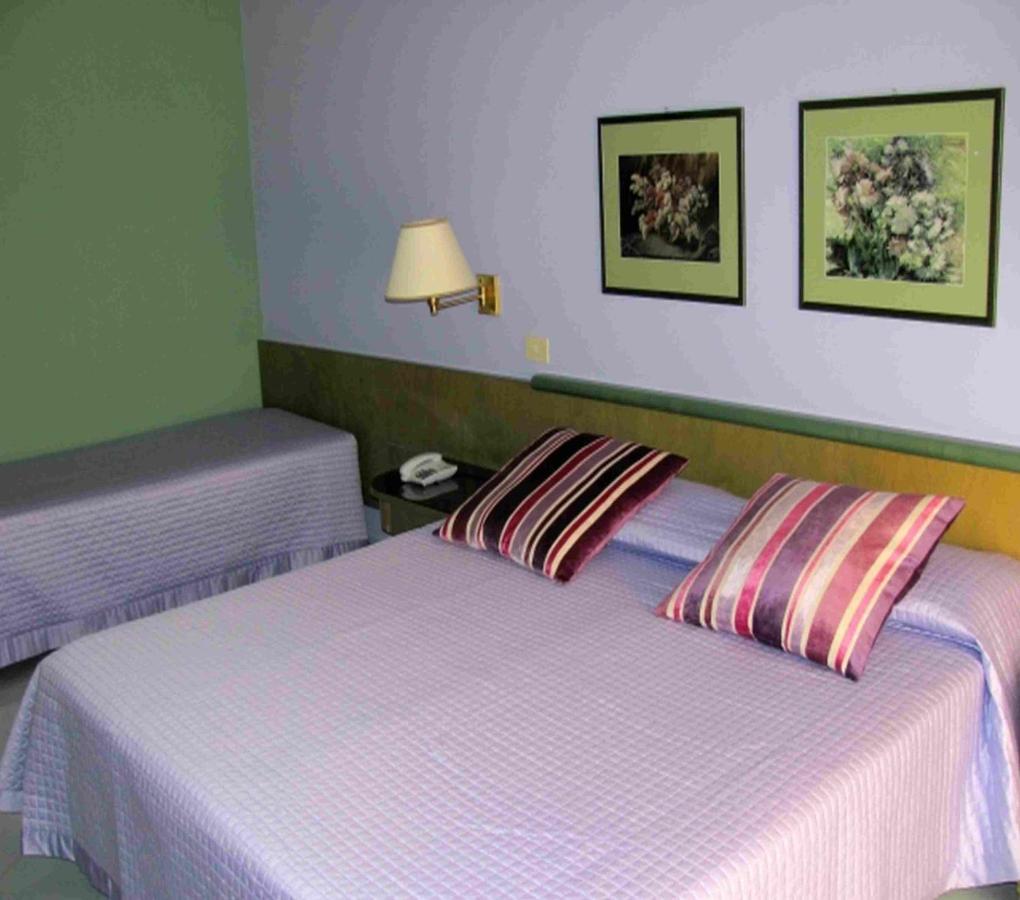 Hotel Dei Congressi Castellammare di Stabia Pokoj fotografie