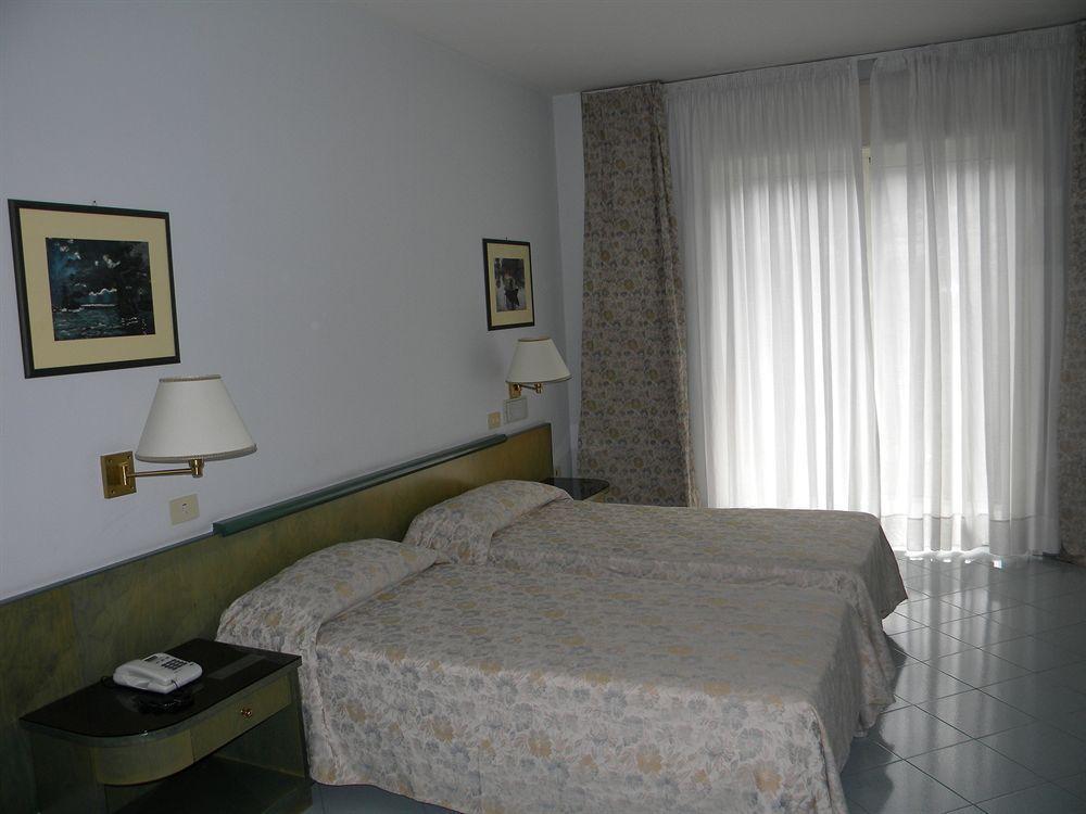 Hotel Dei Congressi Castellammare di Stabia Exteriér fotografie